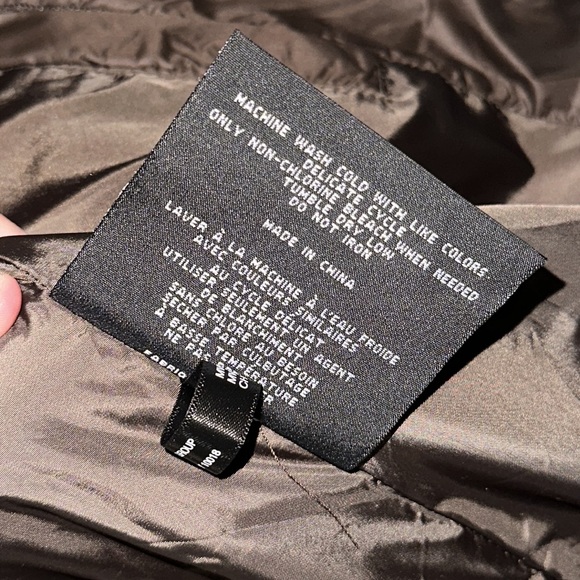 Marc New York by Andrew Marc Women's Asymmetrical Cire Puffer Quilted Mid-Length - Picture 13 of 16